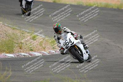 media/Jun-04-2022-WERA (Sat) [[b852bbbd55]]/Race 6 A Superbike and Novice/